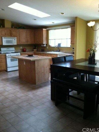 Open kitchen with sky light