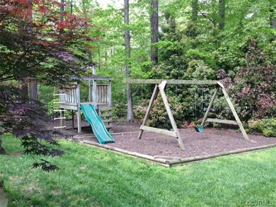 Swingset conveys!