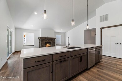 8588-Ferguson-Lane-1180