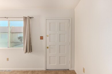 3413 W Del Monico Ln, Phoenix, AZ 85051 - photo 4