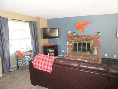 Living Room (2)