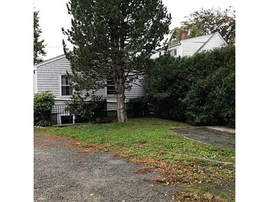 10 Lowndes St, Newport, RI 02840 - photo 5