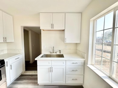 5035 E Laurel Ave, Fresno, CA 93727 - photo 5