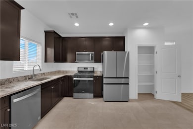 3818 Walnut Valley Ave, Las Vegas, NV 89115 - photo 2