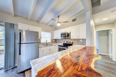 kitchen bartop