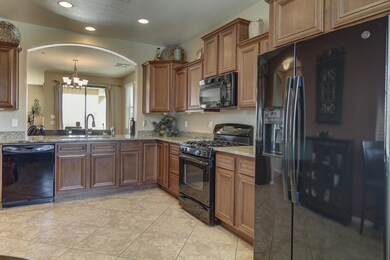 6505 S San Jacinto St-13