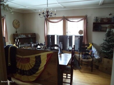 92 Hospital Ave, North Adams, MA 01247 - photo 5