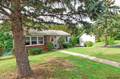 7 Wilde Dr, Troy, NY 12180 - photo 3