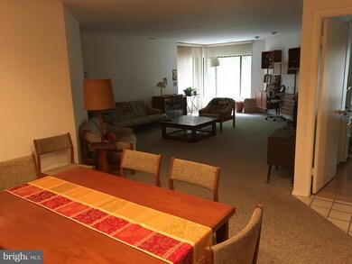 Towers Condominiums unit 206B, Baltimore, MD 21209 - photo 2