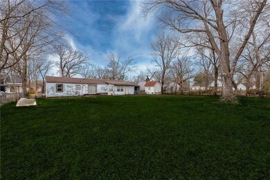 816 NW B St, Bentonville, AR 72712 - photo 3