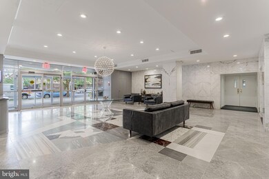 Potomac Plaza Terraces unit 708, Washington, DC 20037 - photo 3