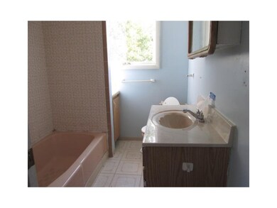 Full Bath.