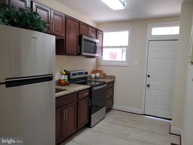 3710 Cranston Ave, Baltimore, MD 21229 - photo 4