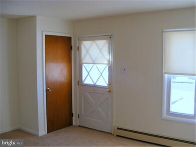 43 Alan Ln, Quakertown, PA 18951 - photo 3