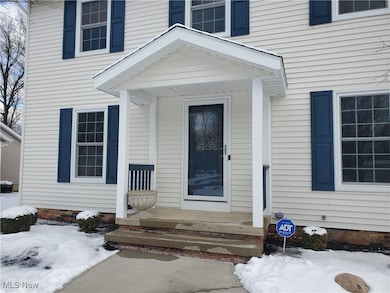 6855 Georgetown Dr, Mentor, OH 44060 - photo 4