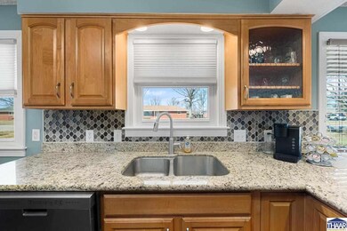 1129 E Wood Ln, Terre Haute, IN 47802 - photo 3