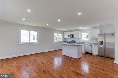 1028 Ward St, Laurel, MD 20707 - photo 4