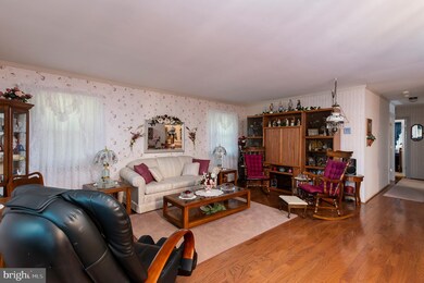 4806 Riverton Ln, Bowie, MD 20715 - photo 3