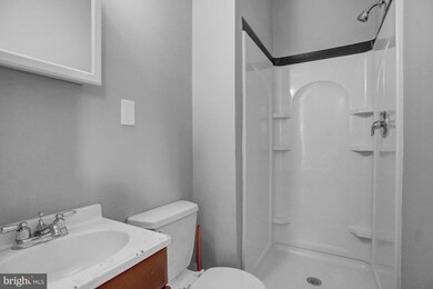 431 S 15th St, Reading, PA 19602 - photo 4