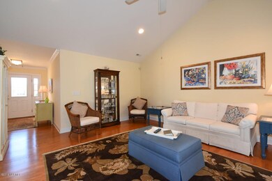 2115 Talmage Dr (9 of 26)