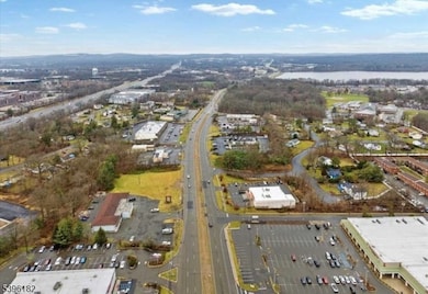 20 Sandra Dr, Parsippany-Troy Hills, NJ 07054 - photo 3