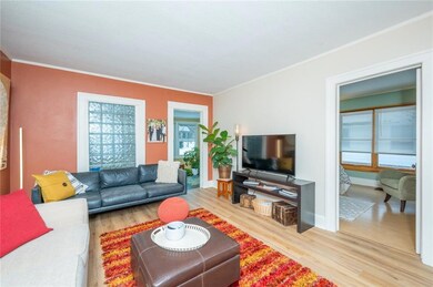 1419 48th St, Des Moines, IA 50311 - photo 3