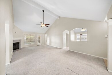 12003 Viola Ct, Pinehurst, TX 77362 - photo 3