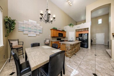 3381SLawsonDr-006