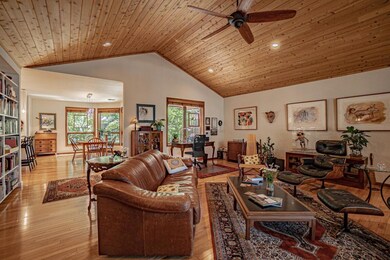 Vaulted Living Area