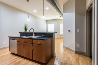 1 bedroom condo