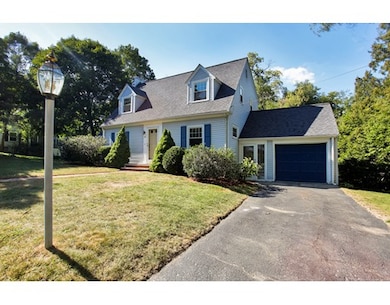 44 Pine Ridge Rd, Wellesley Hills, MA 02481 - photo 2