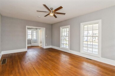 1921 Bever Ave SE, Cedar Rapids, IA 52403 - photo 3