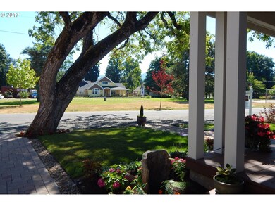 91144 N Harrison St, Coburg, OR 97408 - photo 4