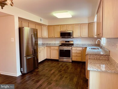 13103 Deer Path Ln, Germantown, MD 20874 - photo 2