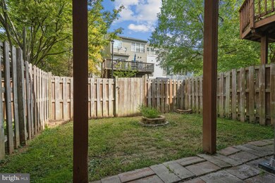 1125 Cypress Tree Place, Herndon, VA 20170 - photo 6