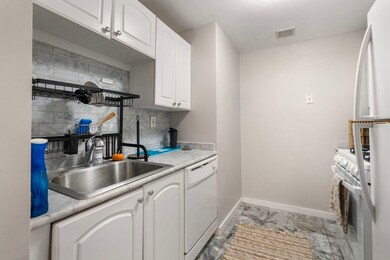 15 North Beacon unit 104, Boston, MA 02134 - photo 5