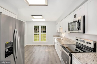 14951 Habersham Cir, Silver Spring, MD 20906 - photo 2