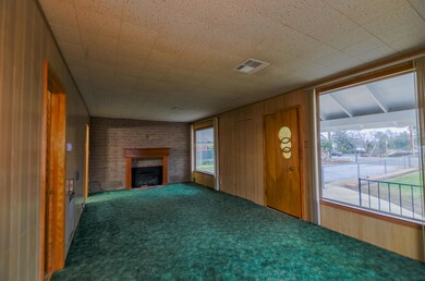 561 Hartnell-1
