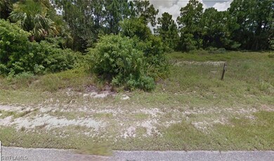 913 Naples Ave S, Lehigh Acres, FL 33974 - photo 5