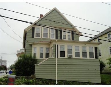 275 Middle St unit 2, Fall River, MA 02724 - photo 2