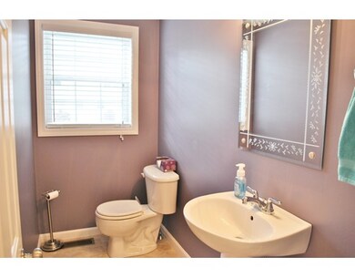 45 Roosevelt Ave unit 14, Dracut, MA 01826 - photo 5