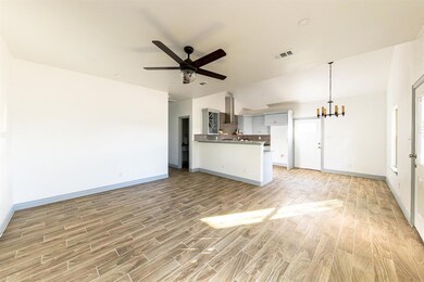 2611 Quail Run Trail, Granbury, TX 76048 - photo 3