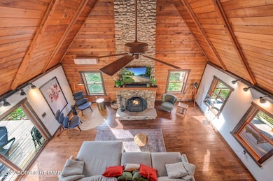 131 Lobach Ln, Kunkletown, PA 18058 - photo 6