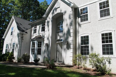 2497 Horseshoe Dr, East Stroudsburg, PA 18301 - photo 2