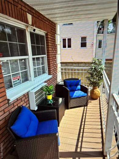 234A Hosmer Ave, Bronx, NY 10465 - photo 5