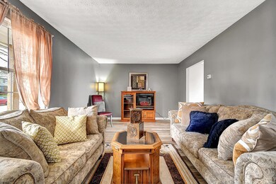 3942 Wintercress Ct-6