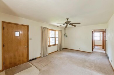 3929 55th St, Des Moines, IA 50310 - photo 5