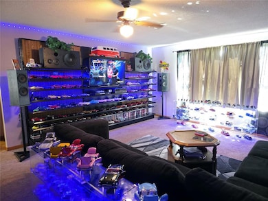 Main floor unit living rm