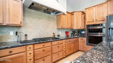 2085 East Crescent Place-14