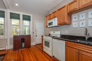 1530 Cambridge St unit 1, Cambridge, MA 02139 - photo 2